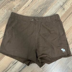 Abercrombie kids brown shorts
